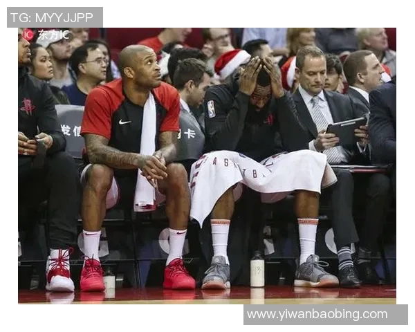 足球球星之子崴脚事件引关注，父子共度难关展现亲情力量